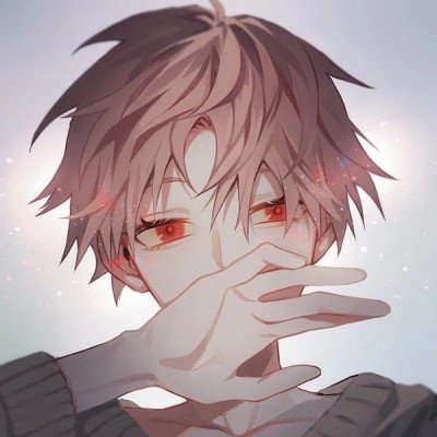 西湖又见穿白衬衣的三级警监执勤
